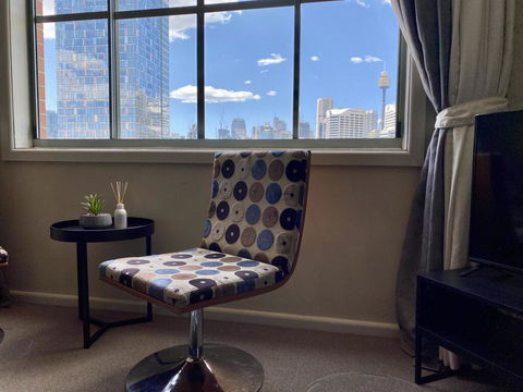 City Views, Pool , Parking & Gym Darling Harbour Sydney Apartment Sleeps 5 - New South Wales Tourism  2