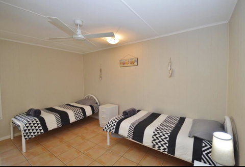Claires Place - New South Wales Tourism  0