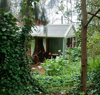 Clarendon Chalets - New South Wales Tourism 