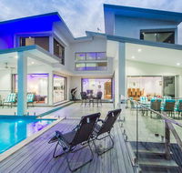 Clear Island Cove - New South Wales Tourism 
