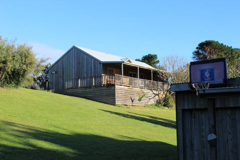 Clifton Beach Lodge - New South Wales Tourism  0