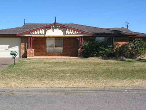 Close To Tea Gardens Waterfront - New South Wales Tourism  0