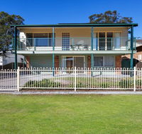 Close To The Myall River - Pet Welcome