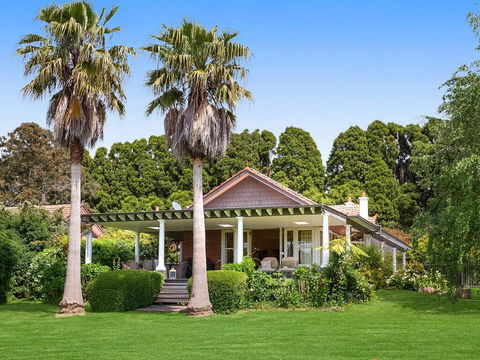 Cloudland - Unique Experience, Whimsical And Wonderful! - New South Wales Tourism  1