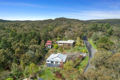 Cloverhill Hepburn Springs - New South Wales Tourism  0