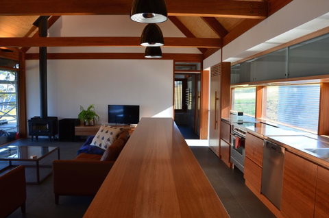 Coast House Tasmania - New South Wales Tourism  1