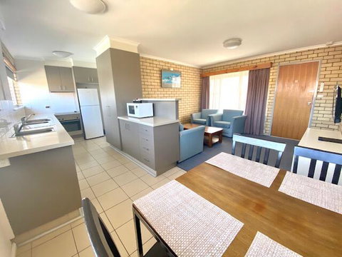 Coastal Comfort Motel - New South Wales Tourism  1