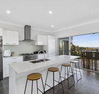 Coastal View Mountain Side Country Escspe - New South Wales Tourism 