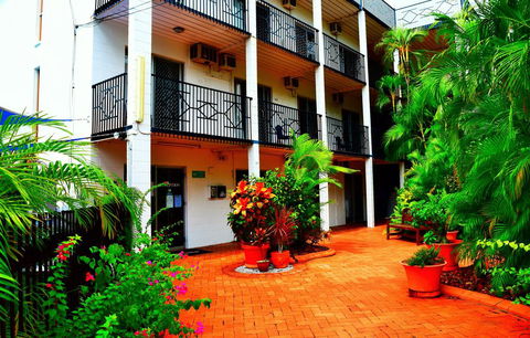 Coconut Grove Holiday Apartments - New South Wales Tourism  1