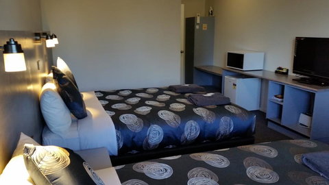 Colac Central Hotel-Motel - New South Wales Tourism  2