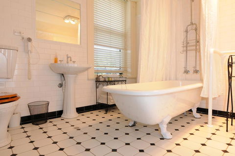 Colhurst House - New South Wales Tourism  2