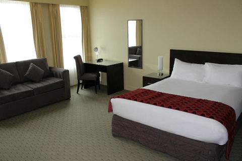 Comfort Inn & Suites City Views - New South Wales Tourism  3