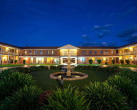 Comfort Inn  Suites King Avenue