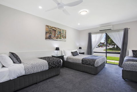 Comfort Inn May Park - New South Wales Tourism  1