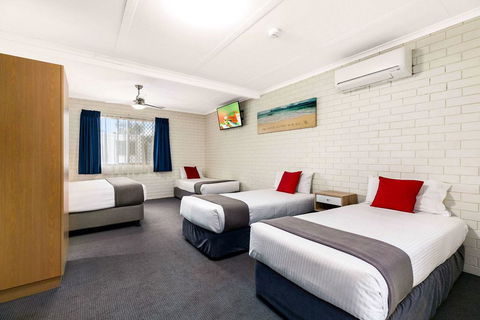 Comfort Inn On Main Hervey Bay - New South Wales Tourism  3