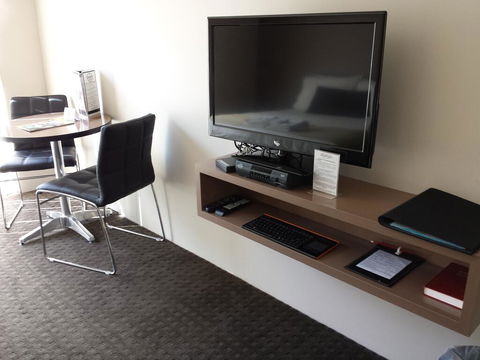 Comfort Inn Towradgi Beach - New South Wales Tourism  1