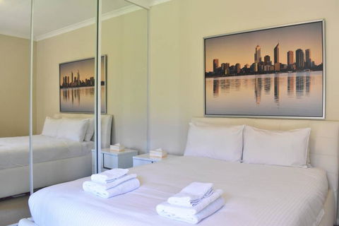 Comfortable 2 Bedroom Unit With Garden - New South Wales Tourism  2