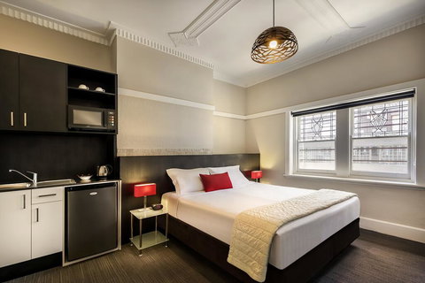 Como Court Budget By CHG - New South Wales Tourism  0