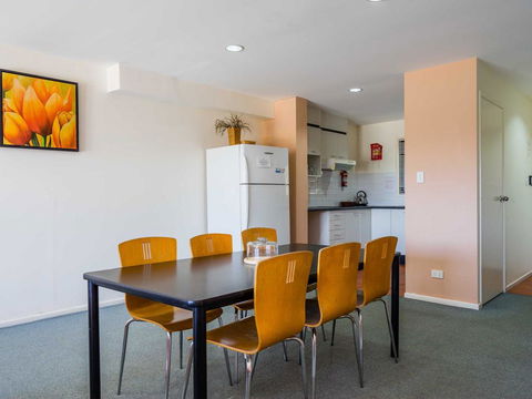 Condo 108 @ Horizons Resort & Golf, Stunning Course + Lake Views - New South Wales Tourism  2