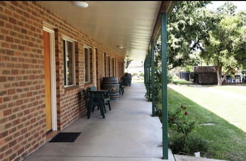 Condobolin Motor Inn - New South Wales Tourism  1
