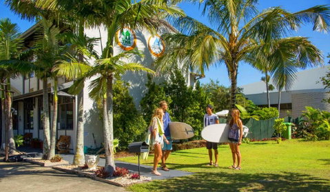 Coolangatta YHA Backpackers - New South Wales Tourism  0