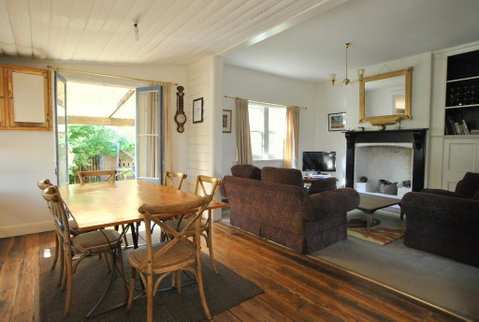 Cooma Cottage - New South Wales Tourism  1