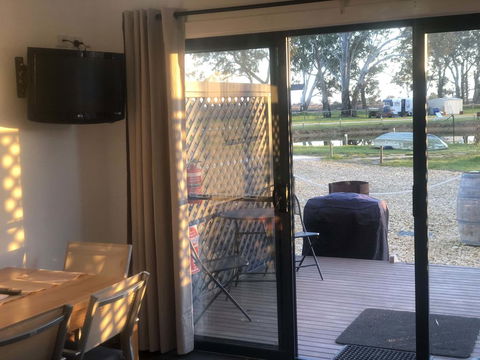 Coonawarra Cabins Unit D - New South Wales Tourism  2