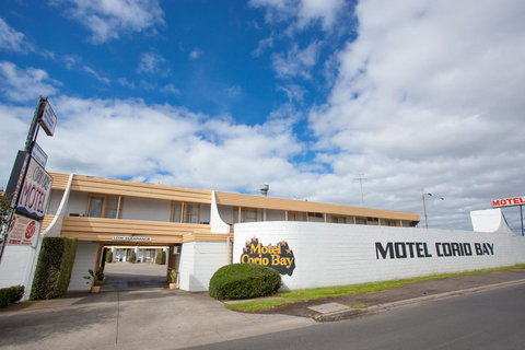 Corio Bay Motel - New South Wales Tourism  0