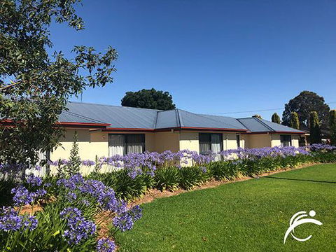 Coro Club Motel - New South Wales Tourism  0