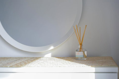 Cosy Apartment Near Racecourse - New South Wales Tourism  1