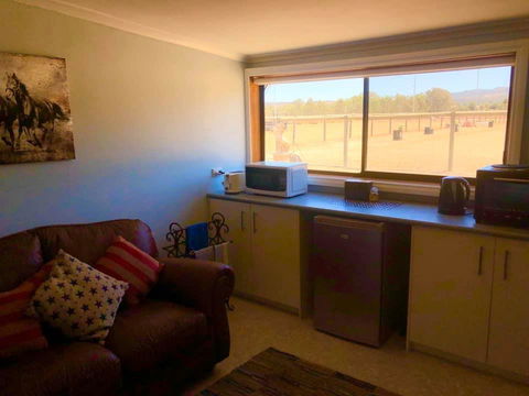 Cottage Equus - New South Wales Tourism  2