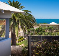 Cottesloe Executive Beach House - New South Wales Tourism 