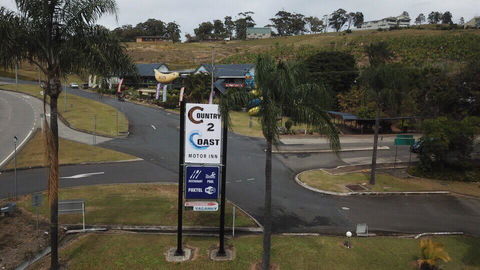 Country 2 Coast Motor Inn Coffs Harbour - New South Wales Tourism  0