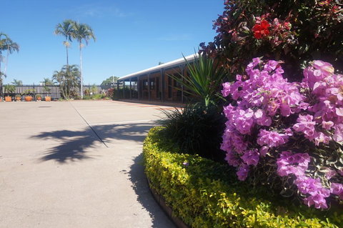 Country Ayr Motel And Breakfast - New South Wales Tourism  3