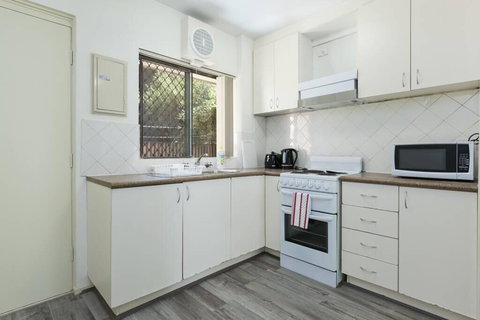 Cozy & Perfect Location Next To Perth Zoo - New South Wales Tourism  1
