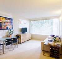 Cozy One Bedroom Apartment in Waverton