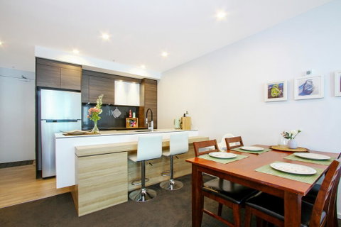 Cozy, Homely Apartment CBR Central - New South Wales Tourism  1