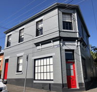Cromwell Apartment - 3 Red Doors Battery Point - New South Wales Tourism 