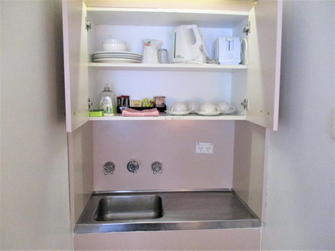 Cronulla Motor Inn - New South Wales Tourism  2