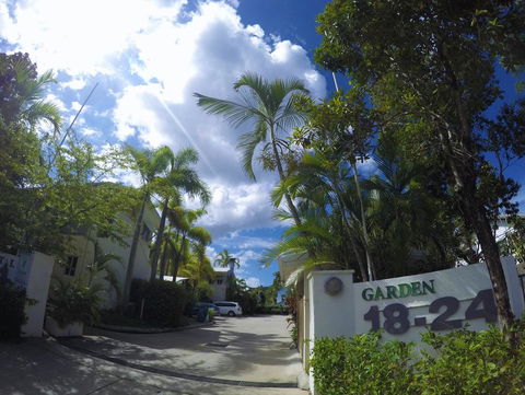 Crystal Garden Resort & Restaurant - New South Wales Tourism  0