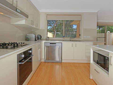 CShells On Quay - Perfect Location And Great Views - New South Wales Tourism  3