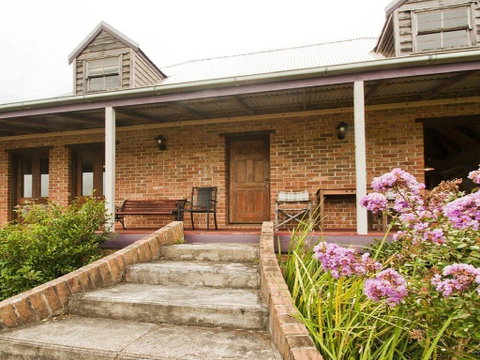 Culburra Cottage - Charming Country Style Cottage - New South Wales Tourism  0