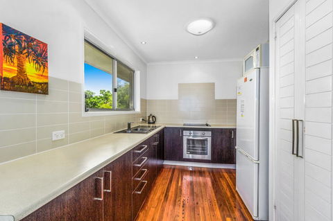 Cypress Beachfront - New South Wales Tourism  2