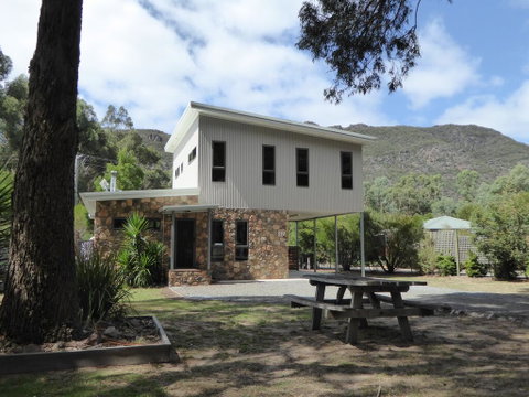 Dacelo - New South Wales Tourism  0