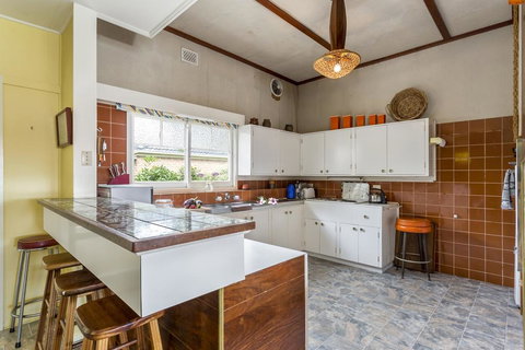 Dalmuir Homestead - Walk To Dromana Beach - New South Wales Tourism  3