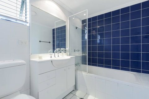 Darlinghurst Fully Self Contained Modern 1 Bed Apartment (POP) - New South Wales Tourism  3
