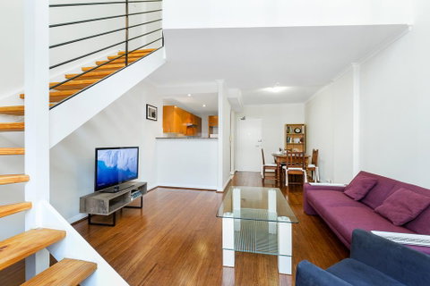 Darlinghurst Fully Self Contained Modern 1 Bed Apartment (POP) - New South Wales Tourism  0