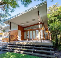 Decked out for a Fantastic Holiday - Winnett St Woorim Upstairs only - New South Wales Tourism 