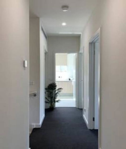 Delicate And Peaceful Bundoora Townhouse 10 - New South Wales Tourism  3