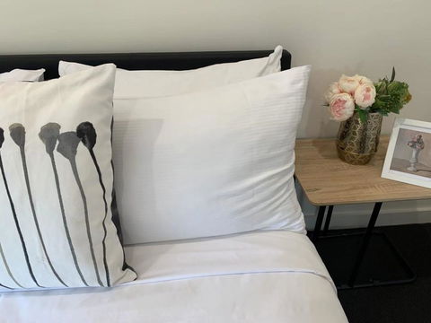 Delicate And Peaceful Bundoora Townhouse 20-R1 - New South Wales Tourism  1